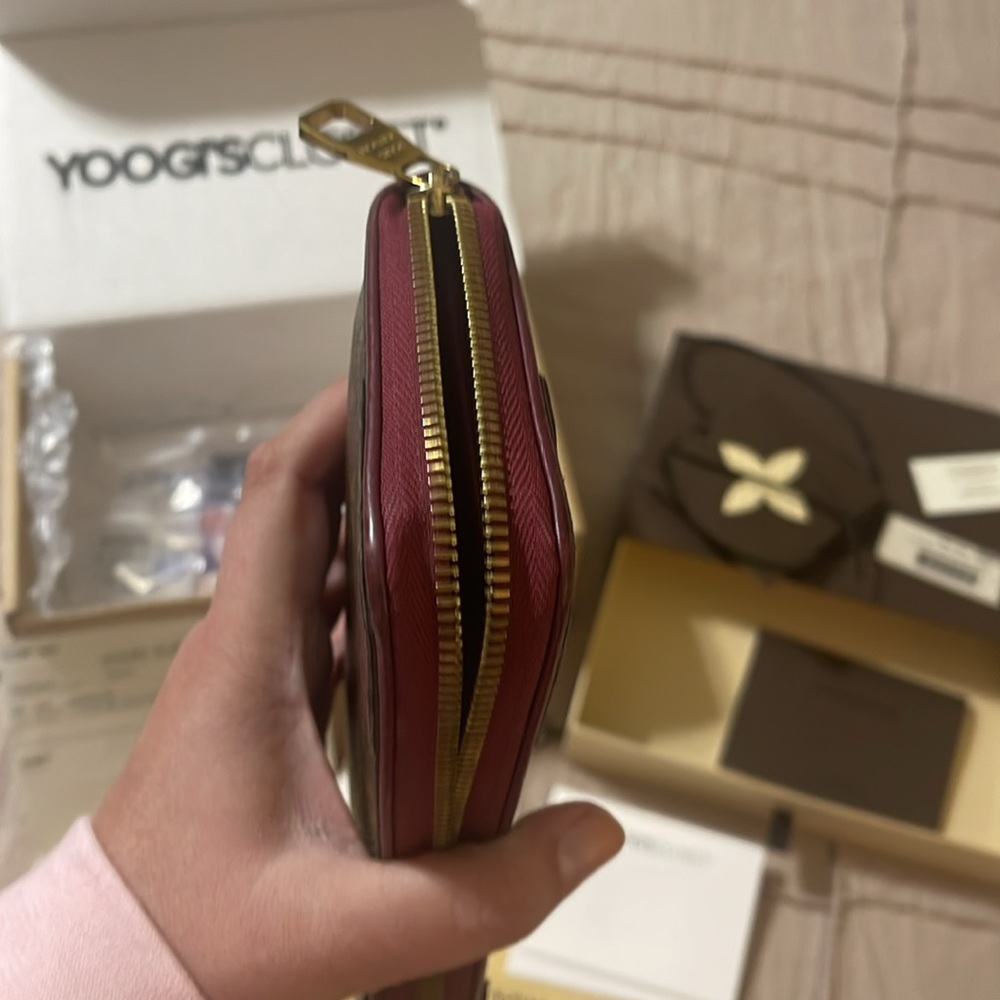 Louis Vuitton Monogram Retiro Zippy Wallet Aurore Raisin - Picture 9 of 16